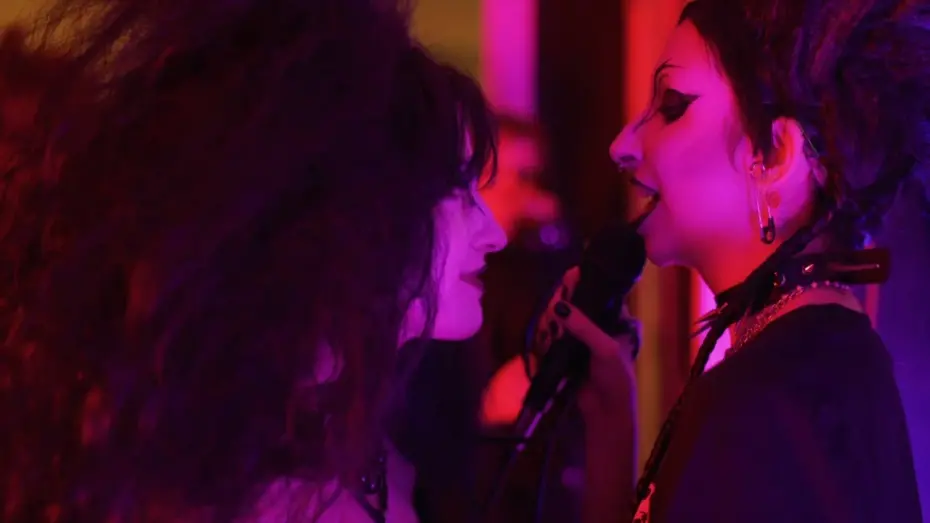 Відео до фільму LESBIAN VAMPYRES FROM OUTER SPACE | LESBIAN VAMPYRES FROM OUTER SPACE