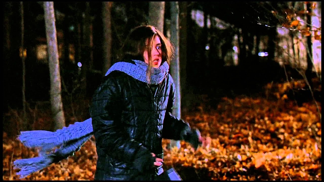 Відео до фільму Ginger Snaps | Wolf Attacks Girl In Park