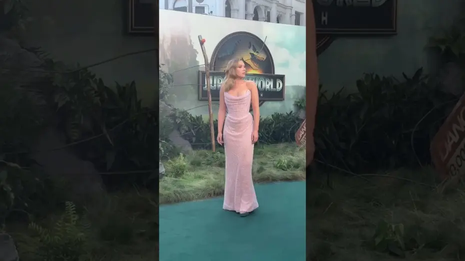 Відео до фільму Jurassic World Rebirth | No mission team would be complete without Scarlett Johansson