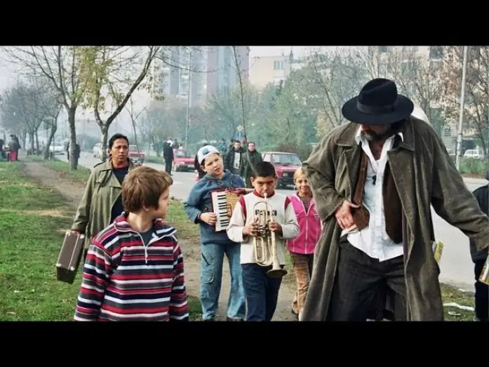 Відео до фільму Невидимі діти | All The Invisible Children Trailer