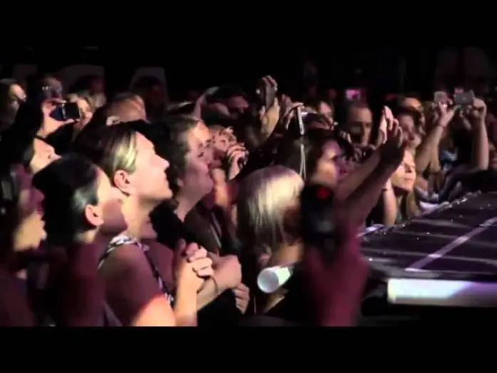 Відео до фільму Serrat & Sabina: Two for the Road | Trailer