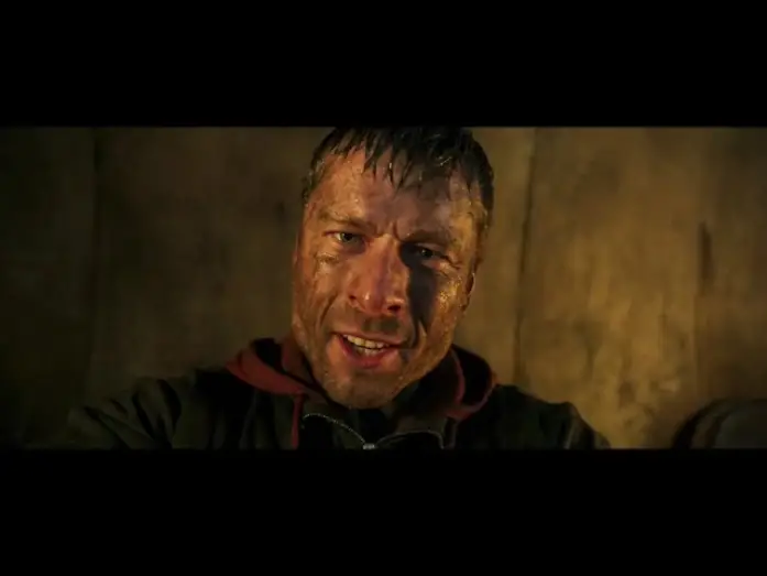 Відео до фільму Людина, що біжить | Millions Hunt. One Runs. Everyone Watches.