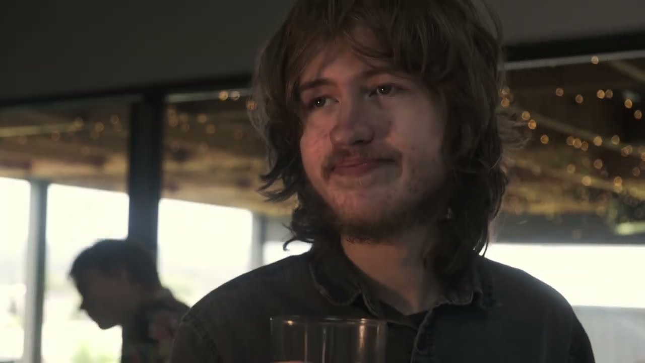 Переглянути трейлер фільму