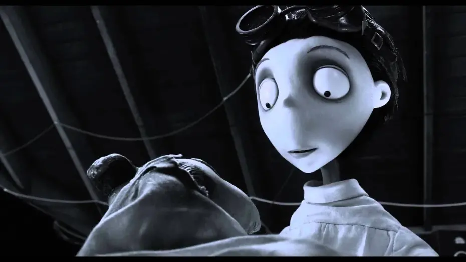 Відео до фільму Франкенвiнi | Frankenweenie - Comic-Con Trailer - From Tim Burton | Official Disney HD