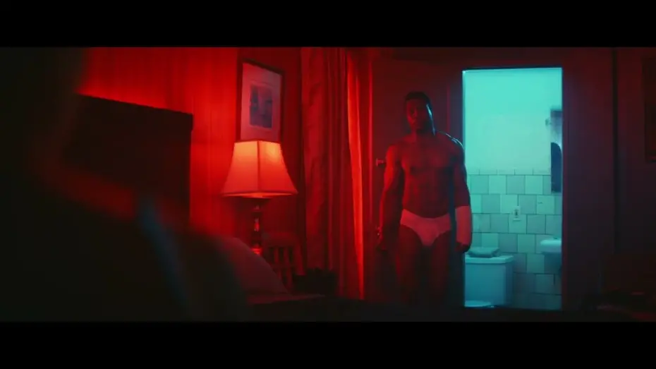 Відео до фільму Magazine Dreams | Clip - Killian In The Hotel