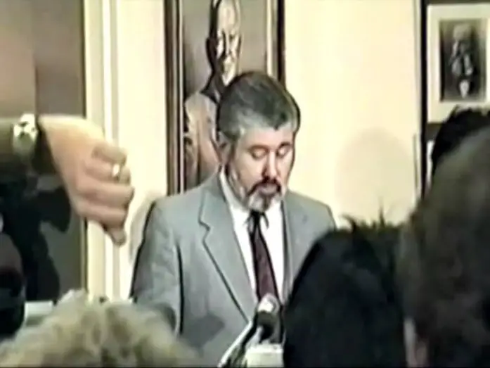 Відео до фільму L