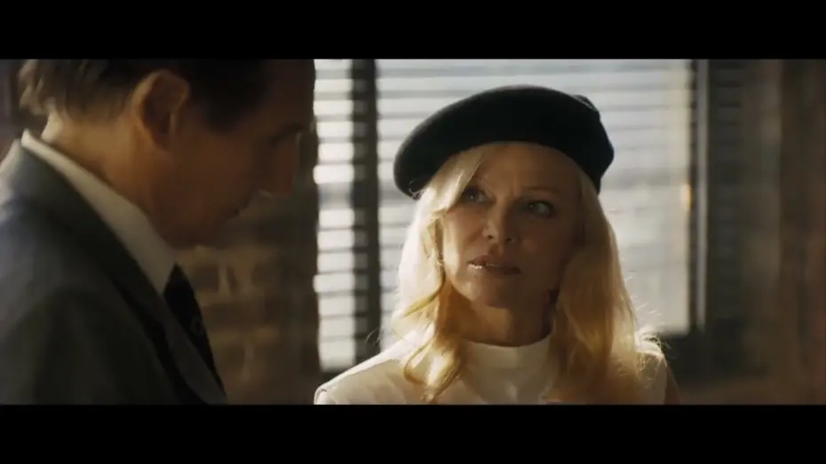 Відео до фільму The Naked Gun | "True Crime Novels" Film Clip