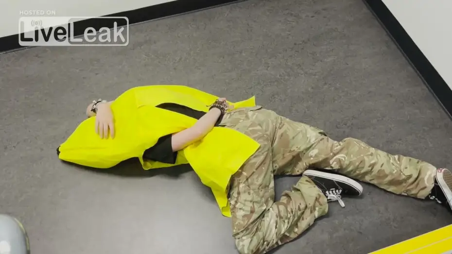 Відео до фільму Bananacide | Bananacide (2025) [SHORT FILM]