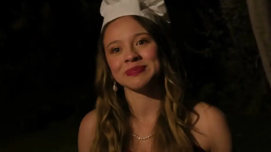 Відео до фільму Esta Fiesta Está Muerta | Esta Fiesta Está Muerta | Tráiler Oficial