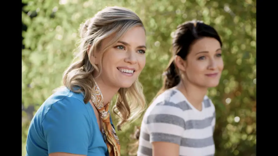 Відео до фільму Romance in the Air | Preview + Sneak Peek - Romance in the Air - Hallmark Channel