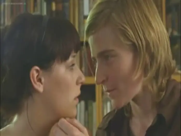 Відео до фільму Cherry-Red | From -: Kirschrot (2008)