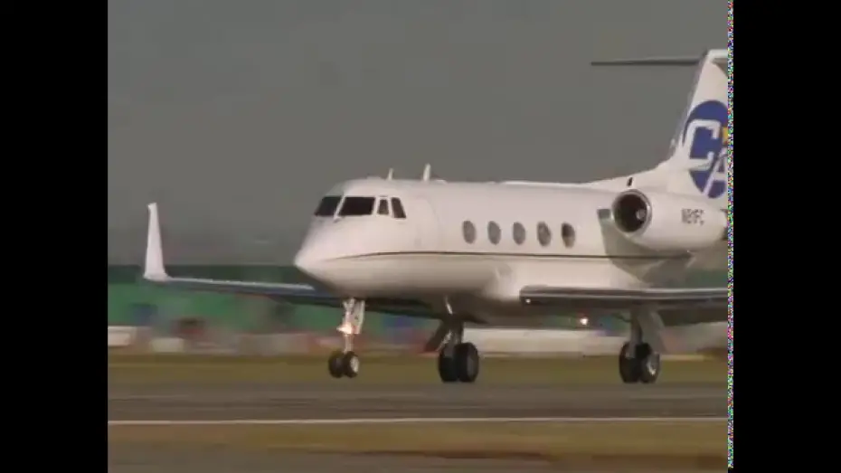 Відео до фільму Cabin Pressure | Hijack