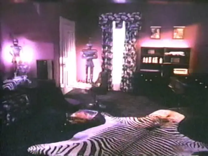 Відео до фільму Heartbreak Hotel | Heartbreak Hotel