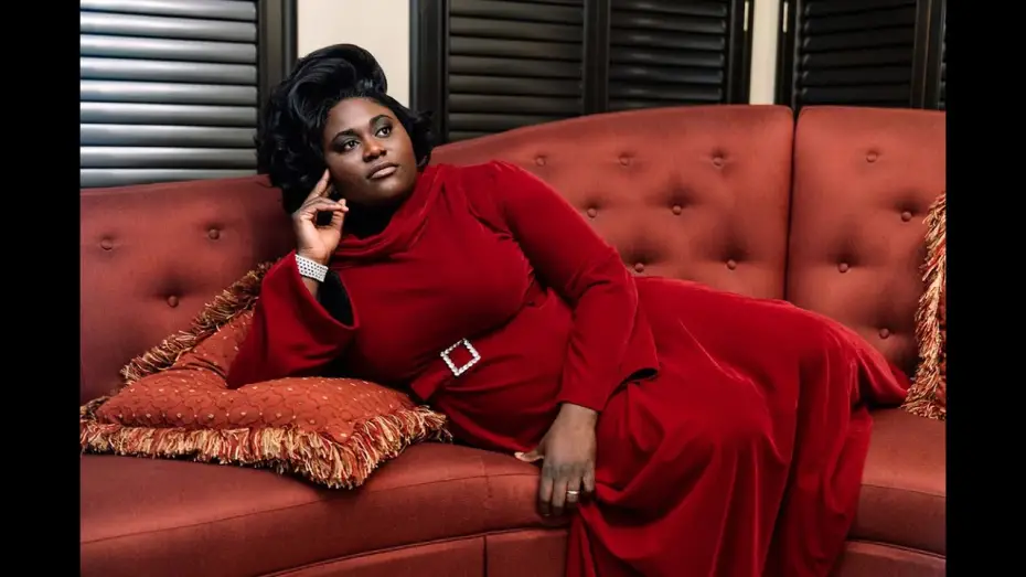 Відео до фільму Robin Roberts Presents: Mahalia | ROBIN ROBERTS PRESENTS MAHALIA | Official Trailer | Lifetime