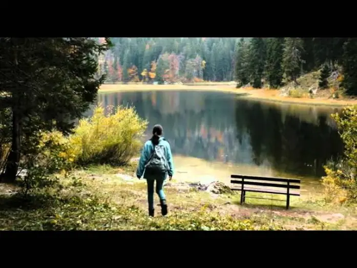 Відео до фільму October November | Oktober November (Trailer)