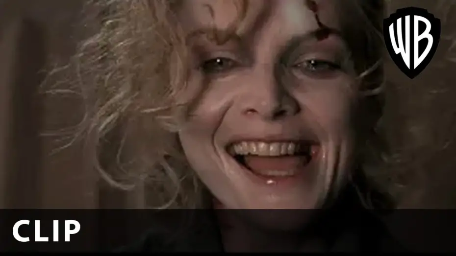 Відео до фільму Бетмен повертається | Becoming Catwoman