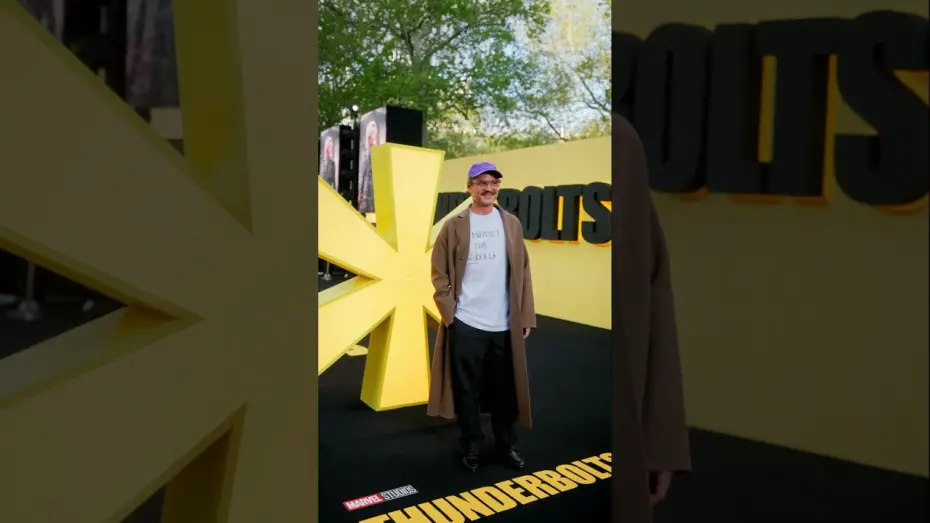 Відео до фільму Громовики | Pedro Pascal hits the European Premiere in London!