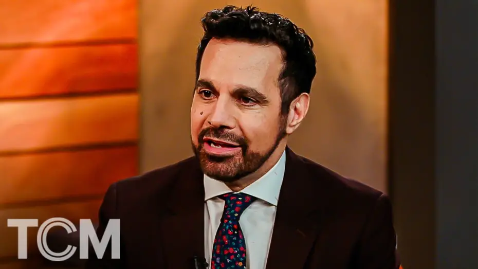 Відео до фільму Очі Лаури Марс | Ben Mankiewicz and Mario Cantone Talk Magic and Eyes of Laura Mars (Clip) | Creepy Cinema | TCM