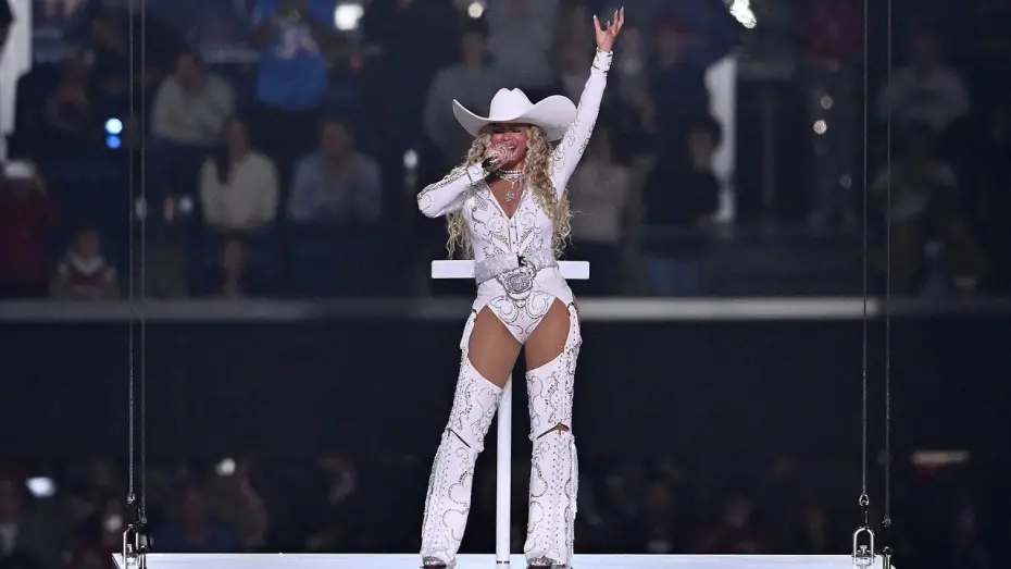 Відео до фільму Кубок Бейонсе | Beyoncé’s FULL Christmas Day Halftime Show