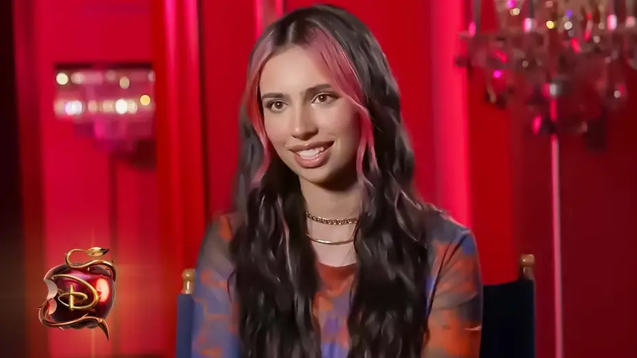 Відео до фільму Descendants: The Rise of Red | Character & Story Featurette