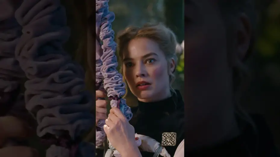 Відео до фільму &laquo;Буремний перевал&raquo; | In ONE MONTH, come undone.