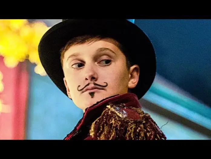 Відео до фільму How I Taught Myself to Be a Child | WIE ICH LERNTE BEI MIR SELBST KIND ZU SEIN | Trailer [HD]