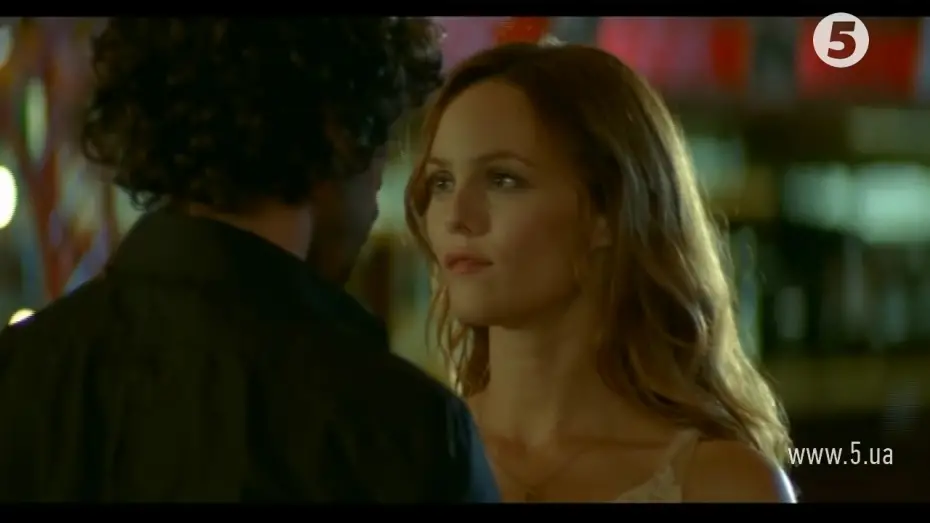 Відео до фільму Іній | "Іній": фільм про події на Донбасі за участі Ванеси Параді // Кіно з Яніною Соколовою - 11.02.17