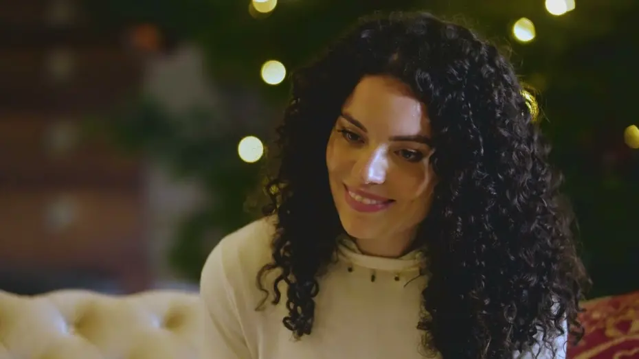 Відео до фільму A Merry Royal Christmas | A Merry Royal Christmas Trailer
