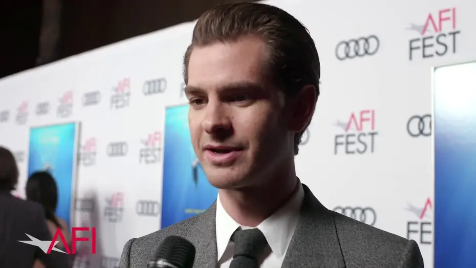 Відео до фільму Під Сільвер Лейк | UNDER THE SILVER LAKE Interviews