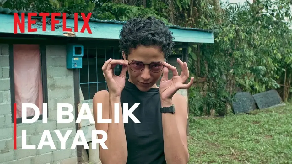 Відео до фільму Borderless Fog | Kabut Berduri | Intip Putri Marino Seru-seruan di Lokasi Shooting | Di Balik Layar | Netflix