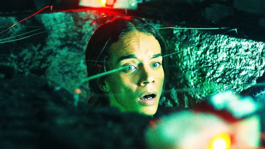 Відео до фільму Safe House | Укрытие номер один — Русский трейлер (Дубляж, 2025)