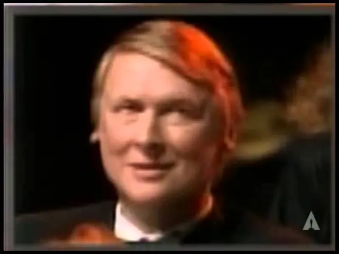 Відео до фільму Людина дощу | Barry Levinson Wins Best Directing: 1989 Oscars