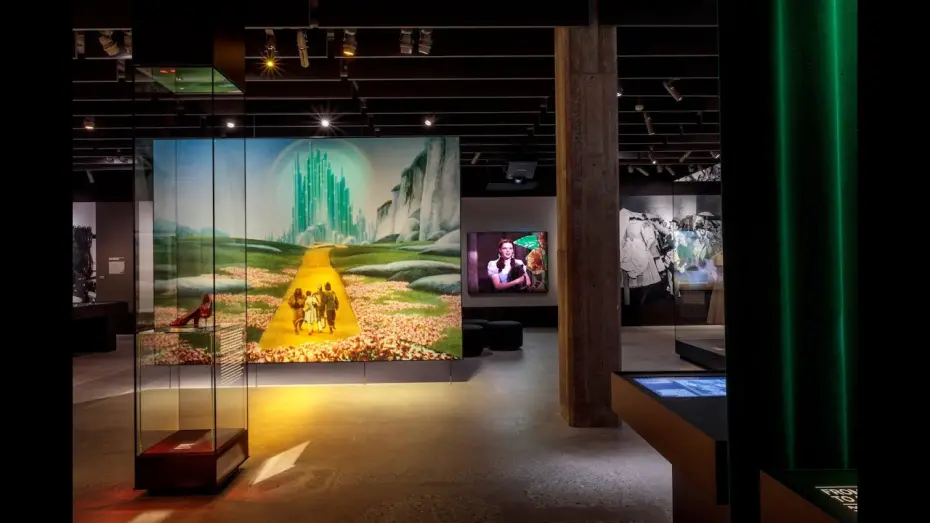 Відео до фільму Чарівник країни Оз | The Wizard of Oz | PAST EXHIBITION