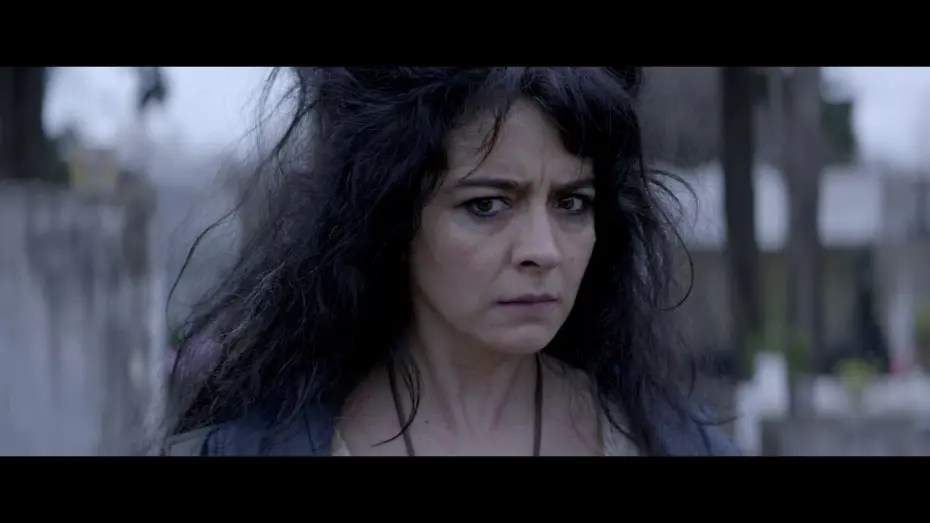 Відео до фільму Bruja | Bruja - Trailer Oficial