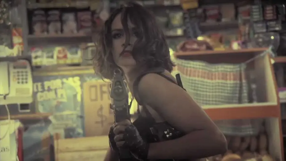 Відео до фільму Bring Me the Head of the Machine Gun Woman | "Tráiganme la Cabeza de la Mujer Metralleta" TRAILER - VÉALA HOY EN http://www.kanguroo.tv