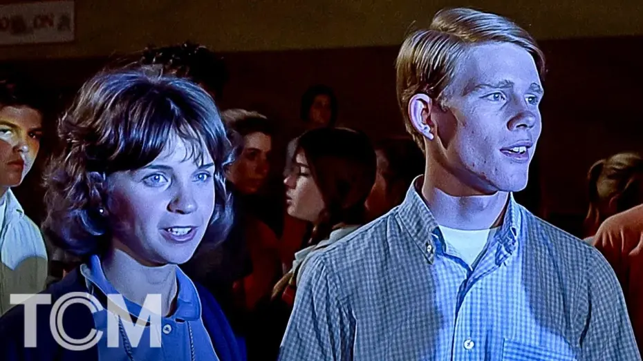 Відео до фільму Американські графіті | Steve Bolander and Laurie Henderson Lead Off the Snowball Dance | American Graffiti (1973) | TCM