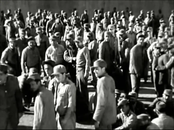 Відео до фільму The Criminal Code | The Criminal Code (1931) - Walter Huston - New Warden