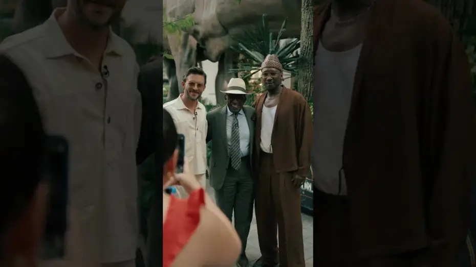 Відео до фільму Jurassic World Rebirth | Jurassic World Rebirth took over New York City, and the fans made it epic.