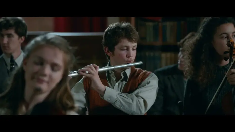 Відео до фільму A Radiant Girl | A Radiant Girl trailer