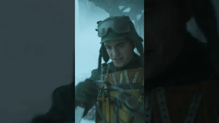 Відео до фільму Мікі 17 | At least Mickey’s job gives him a purpose (saving mankind).
