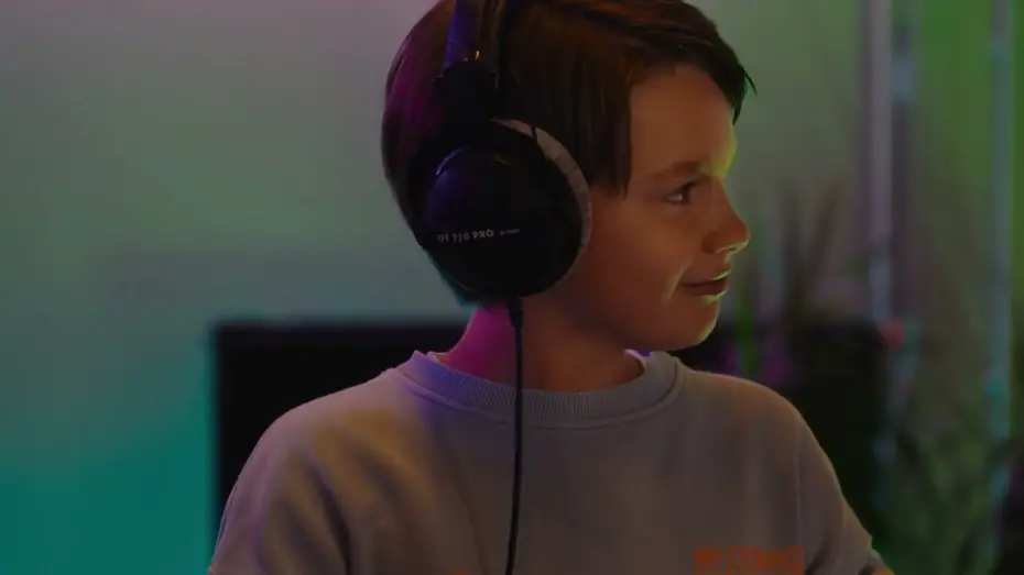 Відео до фільму Brainbeats | Brainbeats | Ket & Doc 2025 | Trailer | JEF