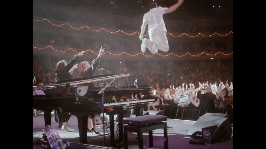 Відео до фільму Jamie Cullum: The Pianoman at Christmas | Jamie Cullum presents &lsquo;The Pianoman at Christmas&rsquo; live at The Royal Albert Hall