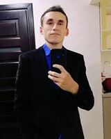 Руслан Гладин