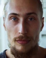 Денис Чмелёв