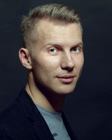 Олег Терновий