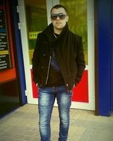 Володя Онисків