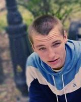 Денис Лазаренко