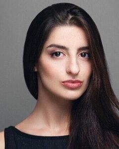 Angela 