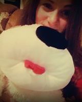 Оля Михайлів