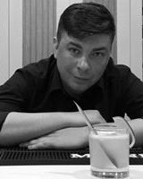 Павел Ефимов